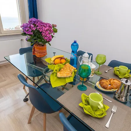 La Casa Nel Blu With A Sea View And Private Parking * Finale Ligure