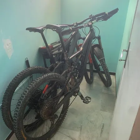 La Casa Nel Blu - Vista Mare, Parcheggio Privato, Deposito Bike شقة فينالي ليغوري